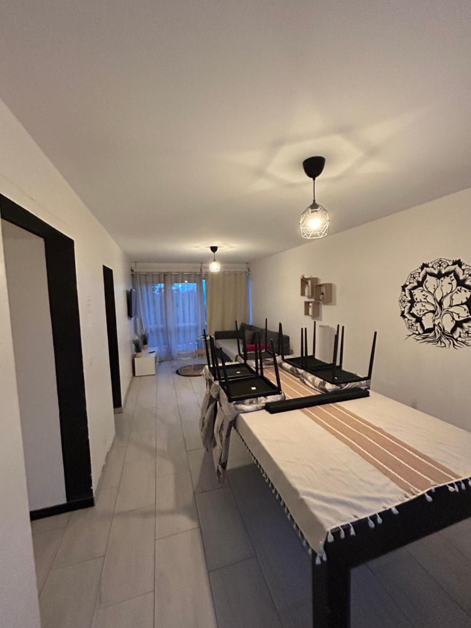 Appartement Ping-Pong Proche Gare Gagny מראה חיצוני תמונה